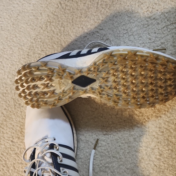 Mens Adidas Golf shoes - Picture 3 of 5